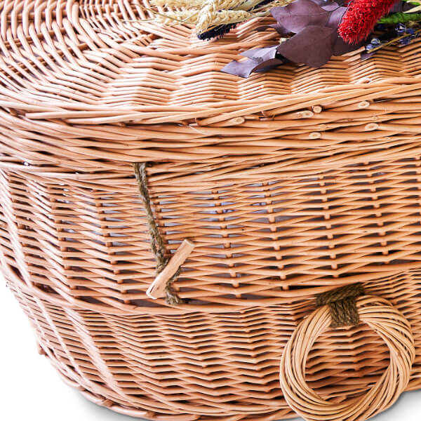 Crossdale willow coffin lid and handle